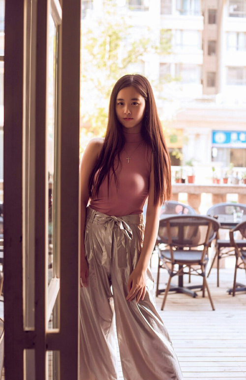 -曼联高层召开发布会回应质疑，曼联最新大名单